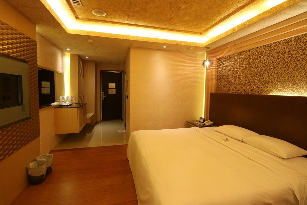 R7 Hotel Kao-siung Exteriér fotografie