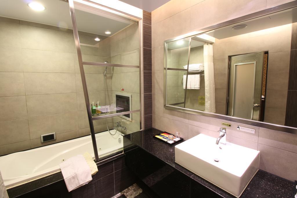 R7 Hotel Kao-siung Exteriér fotografie