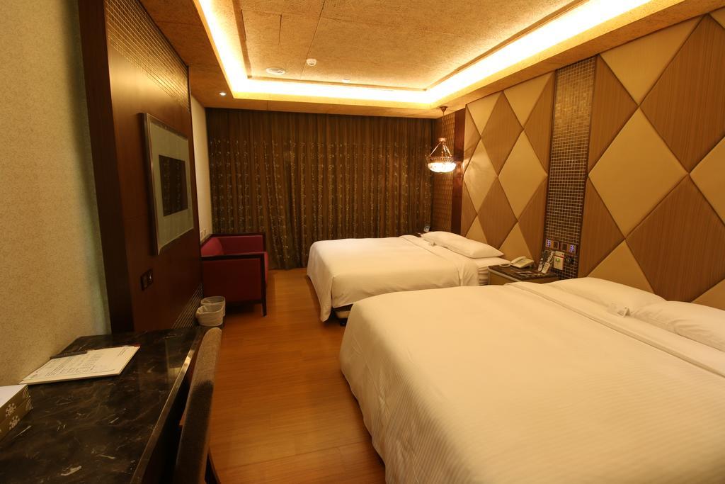 R7 Hotel Kao-siung Exteriér fotografie