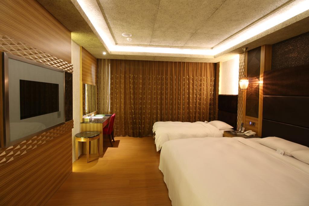 R7 Hotel Kao-siung Exteriér fotografie