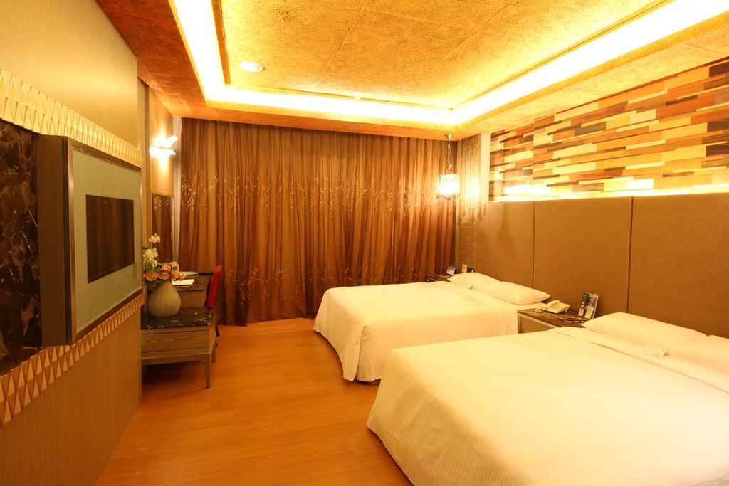 R7 Hotel Kao-siung Exteriér fotografie