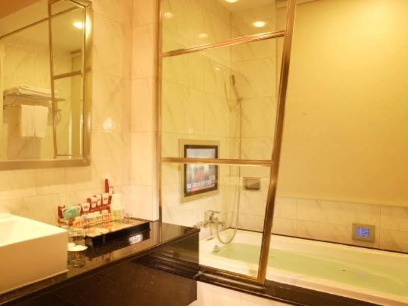 R7 Hotel Kao-siung Exteriér fotografie