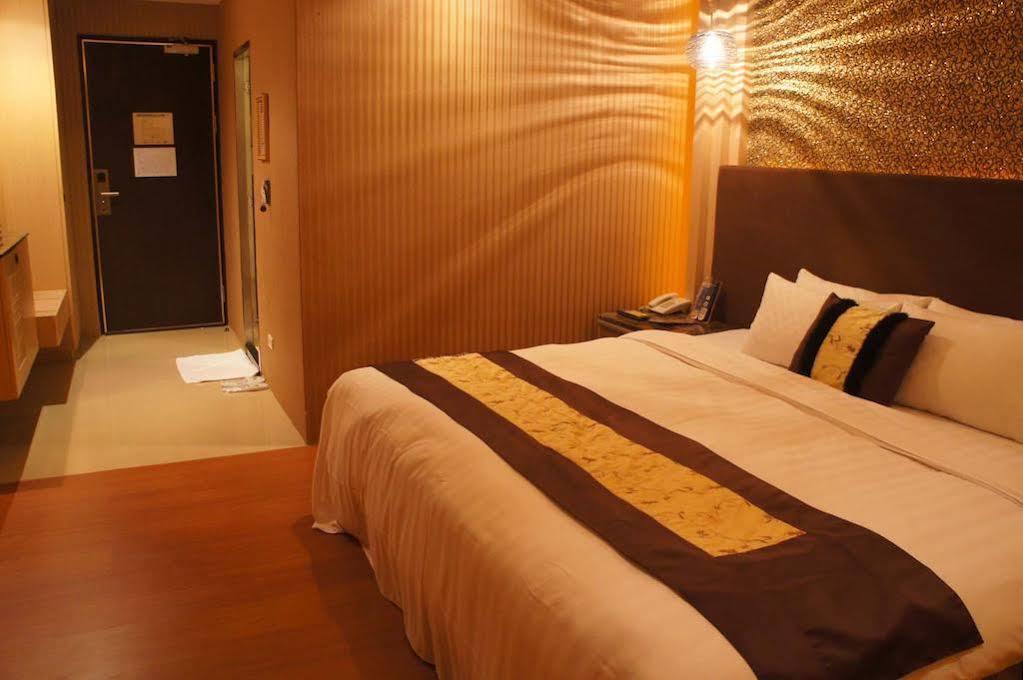 R7 Hotel Kao-siung Exteriér fotografie